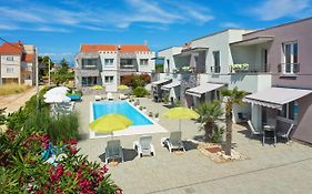 Apartments Punta