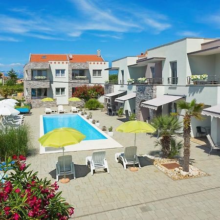 Apartments Punta Privlaka  Kültér fotó