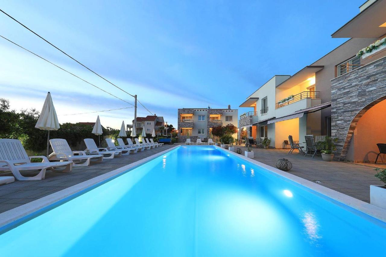 Apartments Punta Privlaka  Kültér fotó