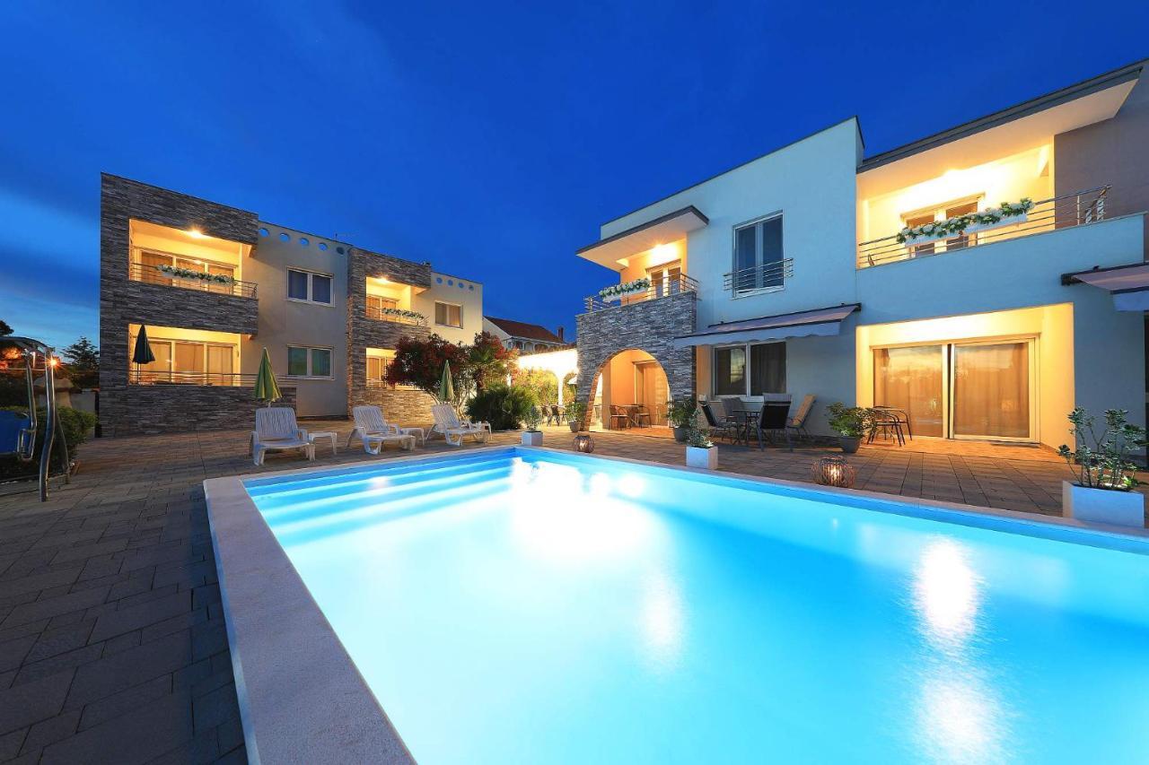 Apartments Punta Privlaka  Kültér fotó