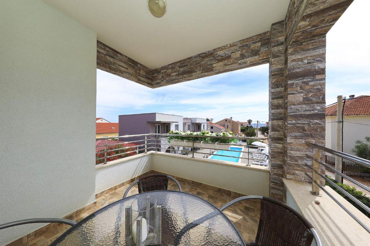 Apartments Punta Privlaka  Kültér fotó