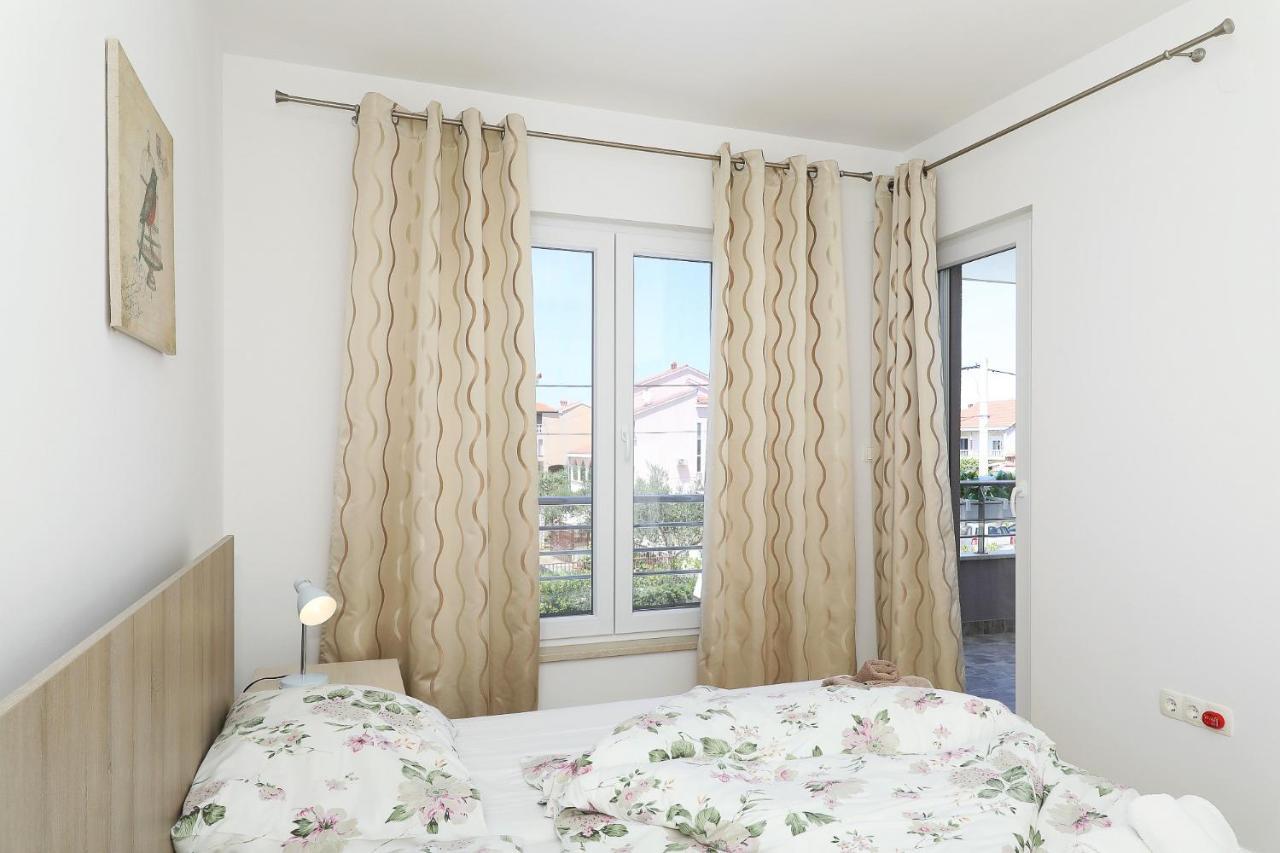 Apartments Punta Privlaka  Kültér fotó