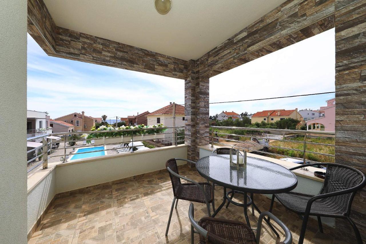 Apartments Punta Privlaka  Kültér fotó